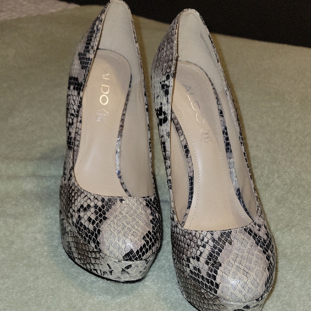 Aldo Snakeskin Heels - Black and Gray